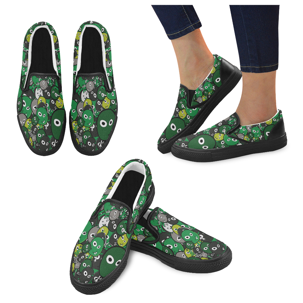 green doodle monsters Men's Unusual Slip-on Canvas Shoes (Model 019)