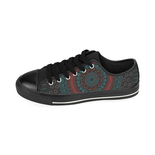 red with green mandala circular Men's Classic Canvas Shoes (Model 018)