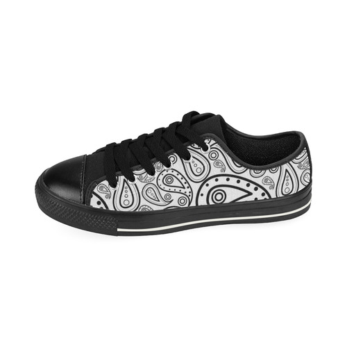 black and white paisley Men's Classic Canvas Shoes (Model 018)