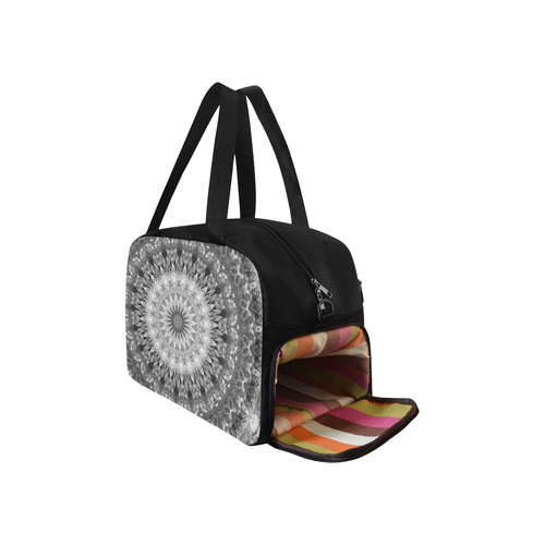 Black and White Harmony Mandala Fitness Handbag (Model 1671)