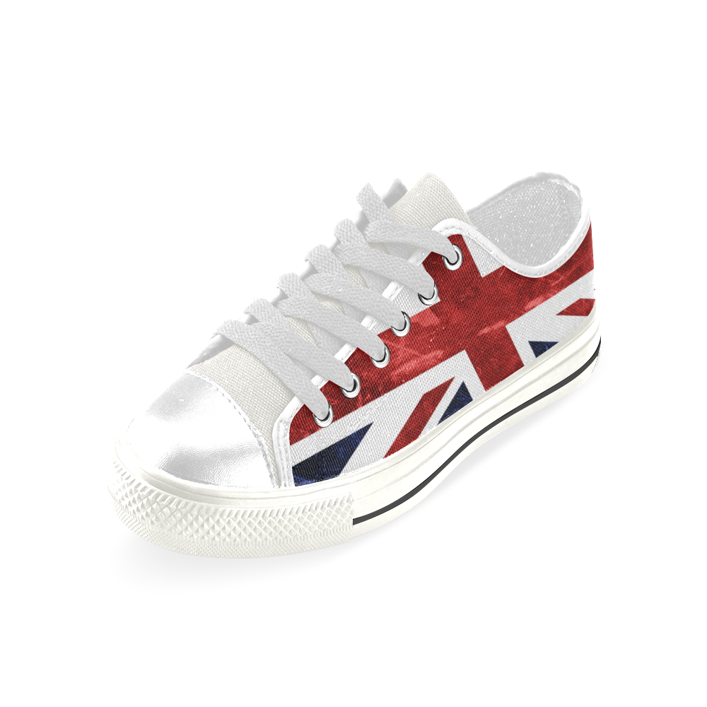 Grunge Union Jack Flag Men's Classic Canvas Shoes (Model 018)