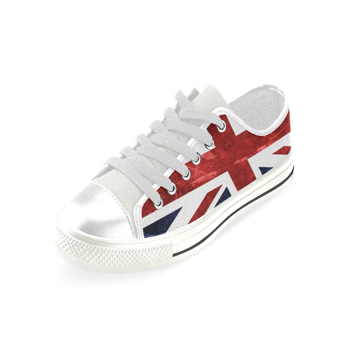 Grunge Union Jack Flag Men's Classic Canvas Shoes (Model 018)