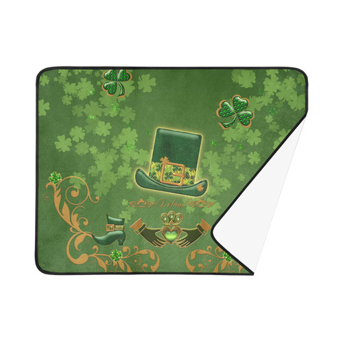 Happy st. patrick's day with hat Beach Mat 78"x 60"