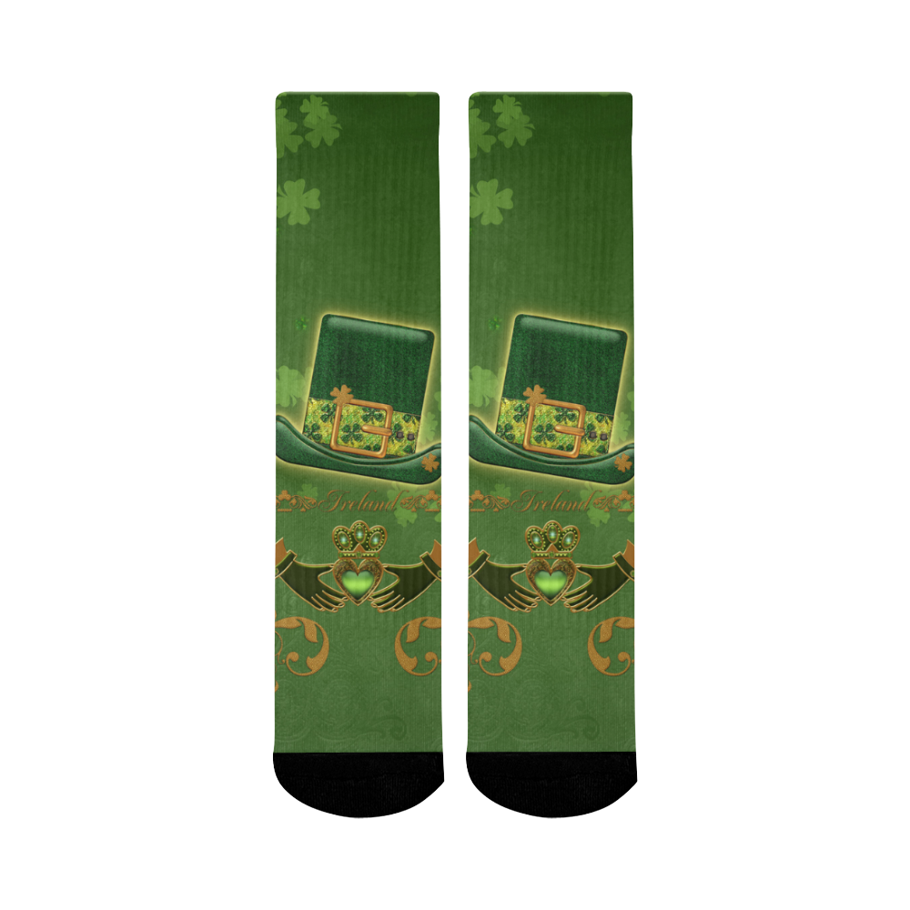 Happy st. patrick's day with hat Mid-Calf Socks (Black Sole)