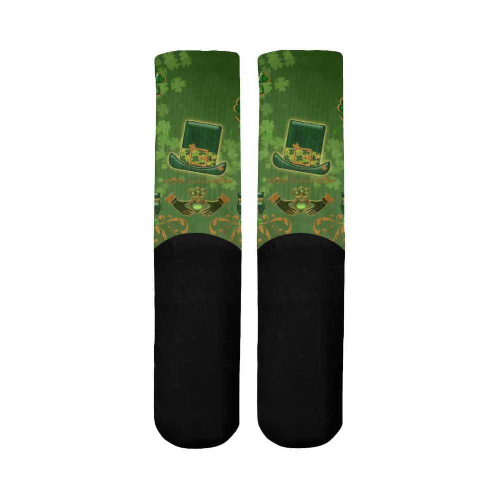 Happy st. patrick's day with hat Mid-Calf Socks (Black Sole)